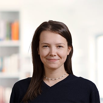 Nachhilfelehrerin Dora Holicki
